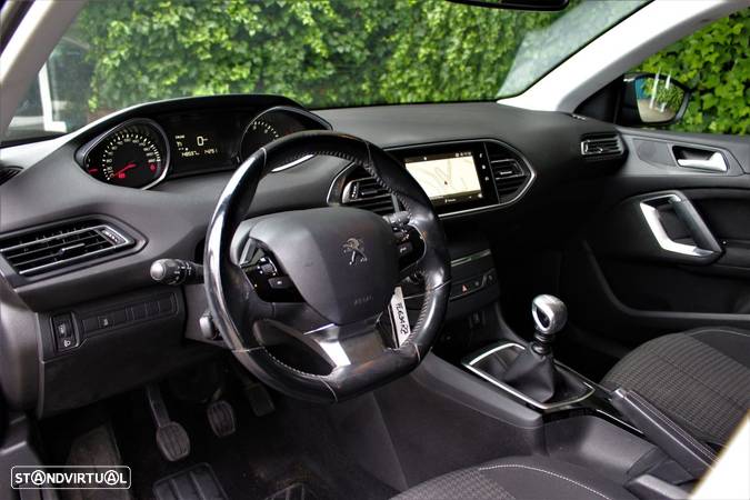 Peugeot 308 SW 1.6 BlueHDi Style - 13