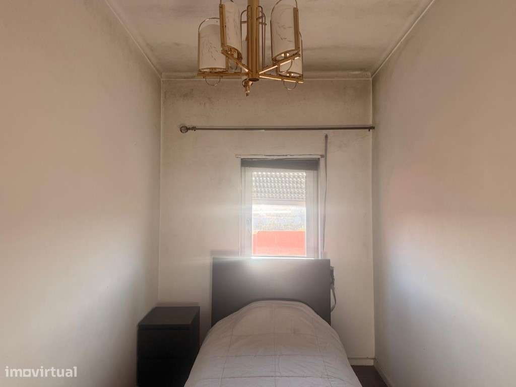 Apartamento T3 em Sacavém com 51 m² de terraço e arrecadação-11