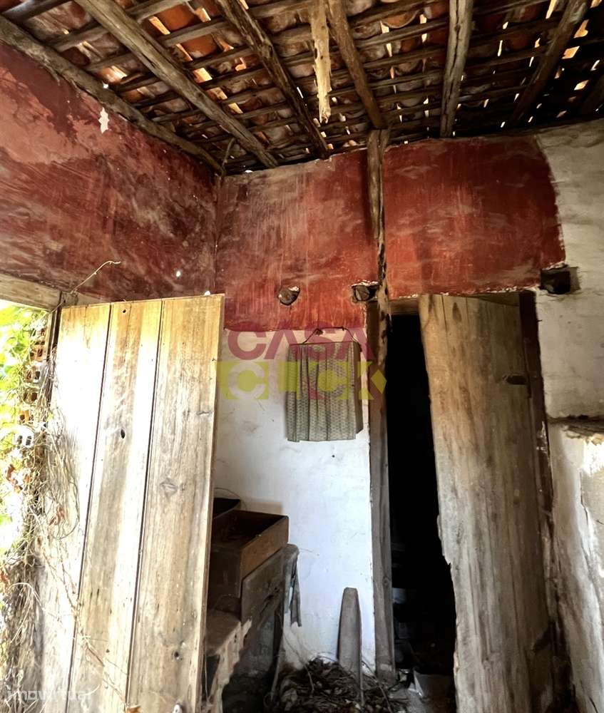 Moradia Devoluta T3 Venda em Torres Novas (São Pedro), Lapas e Ribeira-6