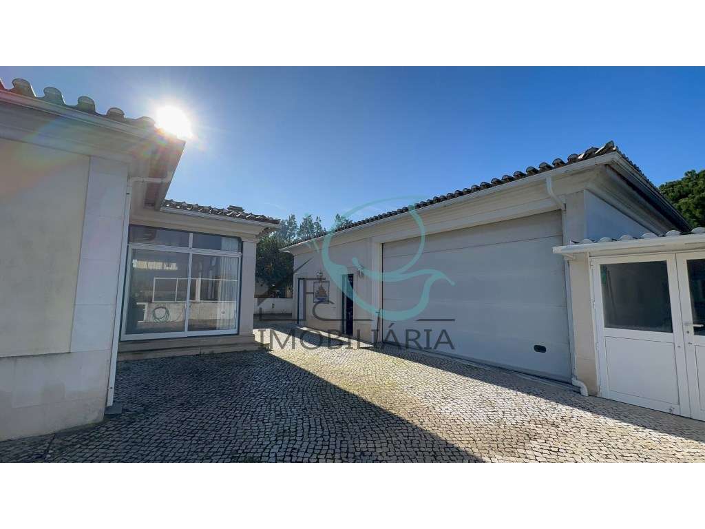 Moradia T4 em Azeitão - Excelente Oportunidade - Grande imagem: 4/29