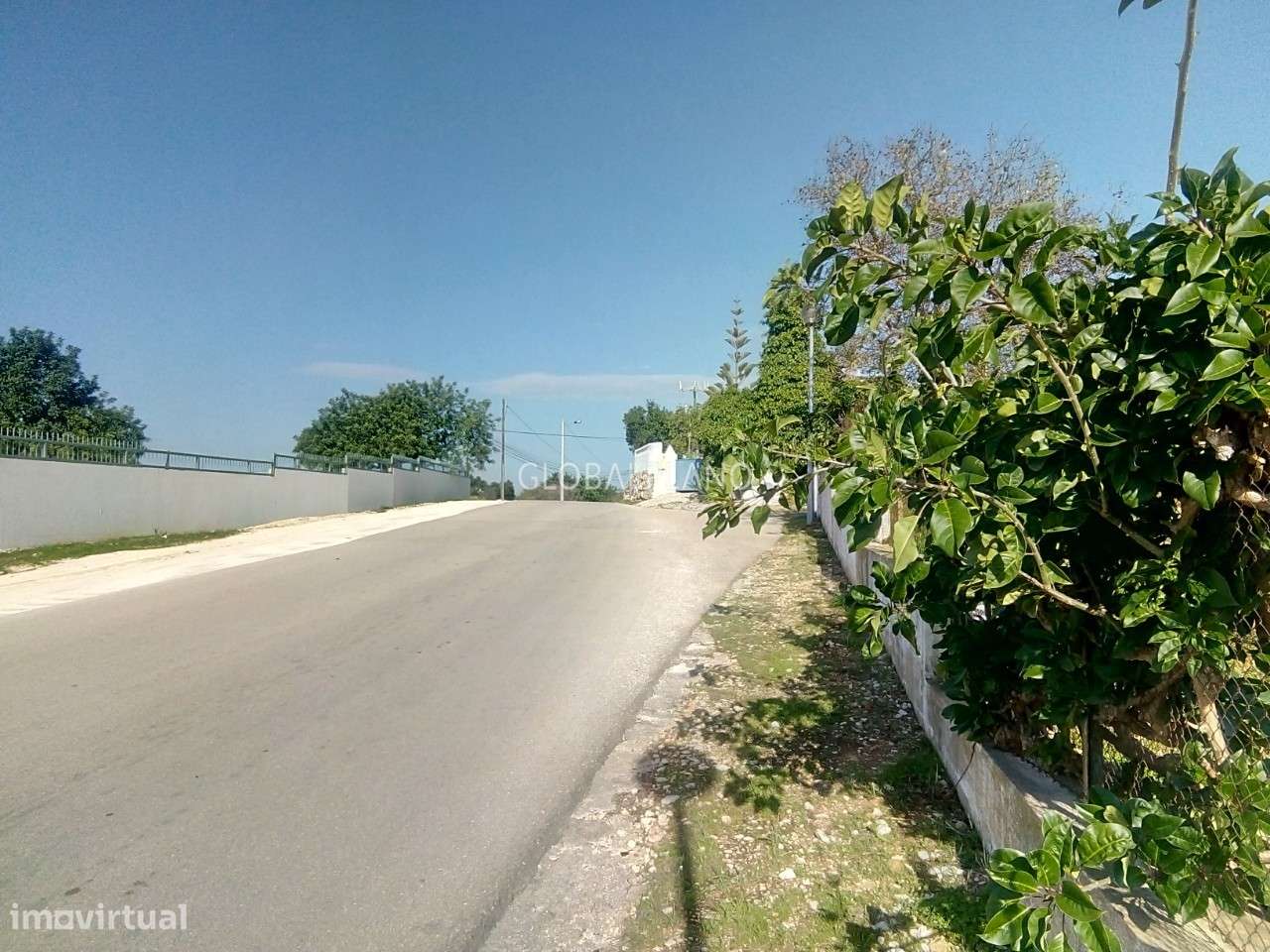 Terreno na Mexilhoeira Grande - Grande imagem: 3/17