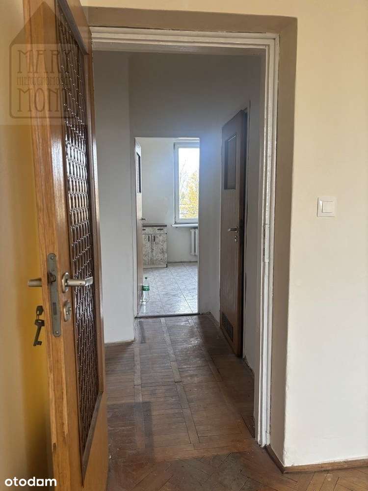 Kamienica, wysokie metro st. Bielany-4