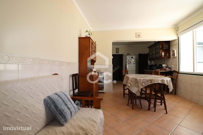 M3 com sótão e logradouro  em Vila Nova da Barquinha, Entroncamento-0