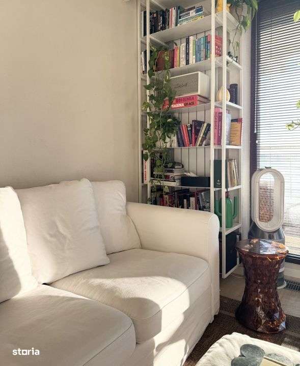 Locuinta aparte cu terasa si apusuri pe lac - Imagine principală: 5/19