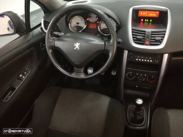 Peugeot 207 CC 1.6 HDi FAP Sport - 14