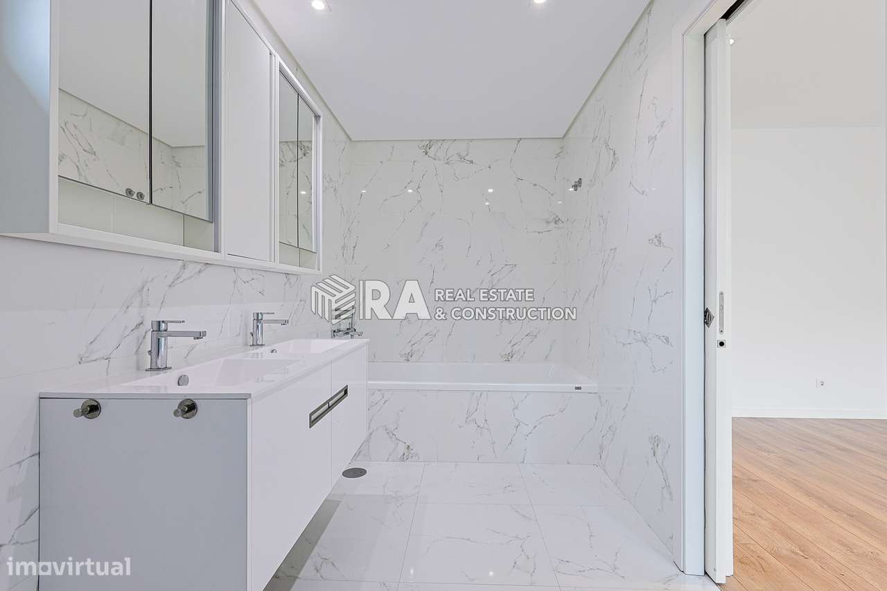 Moradia Isolada T6 Venda em Charneca de Caparica e Sobreda,Almada-9