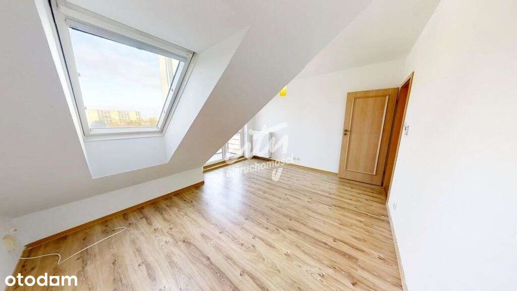 3 pokoje na os Majowym z balkonem-2