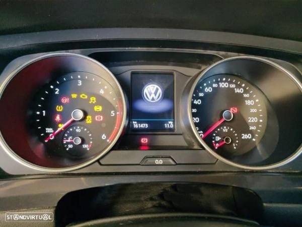 VW Tiguan Allspace 2.0 TDI Confortline DSG - 8