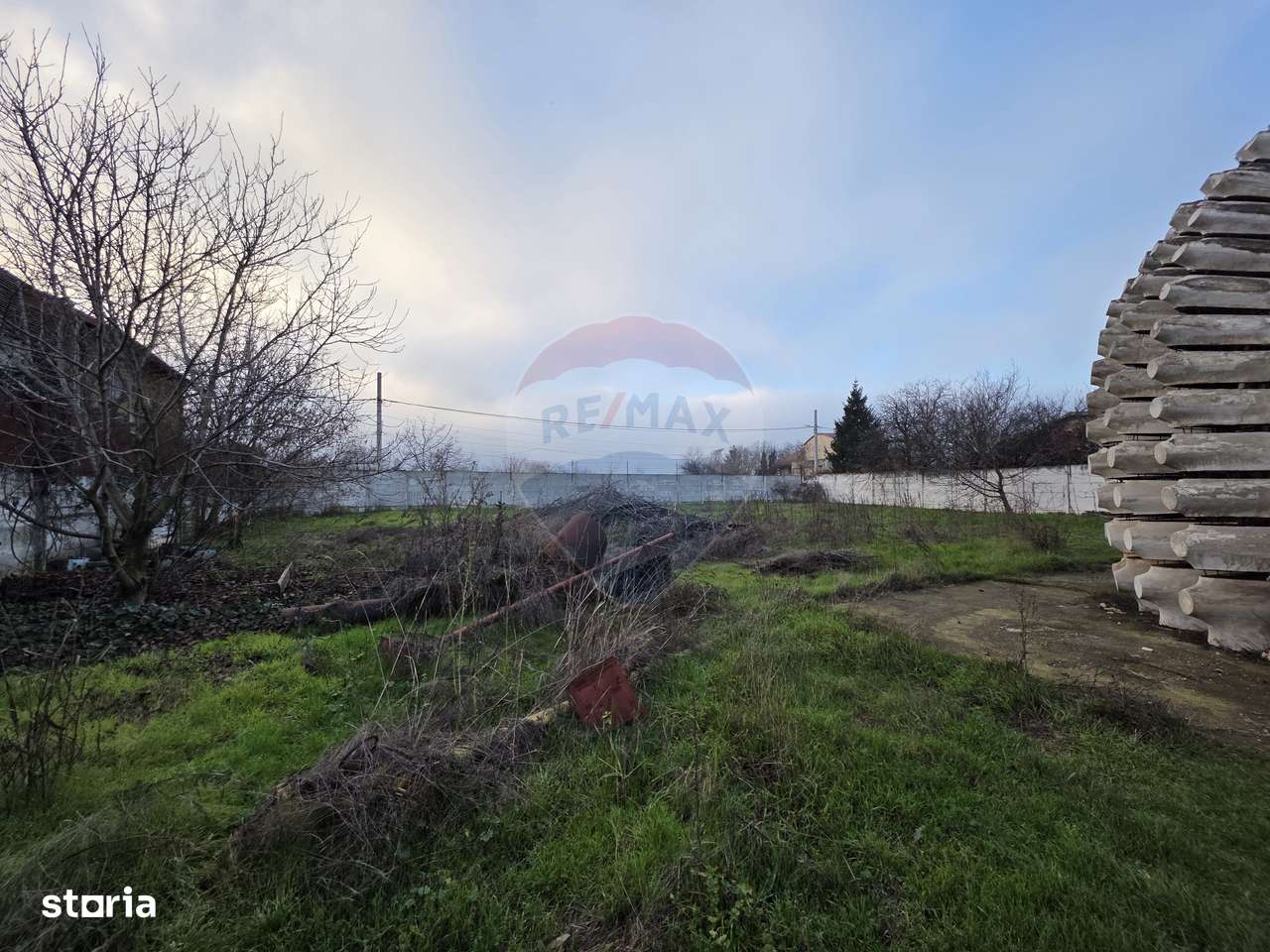 Teren de vanzare Strada Sculptorilor Giulesti, 1900 mp, deschidere 42m - Imagine principală: 5/6