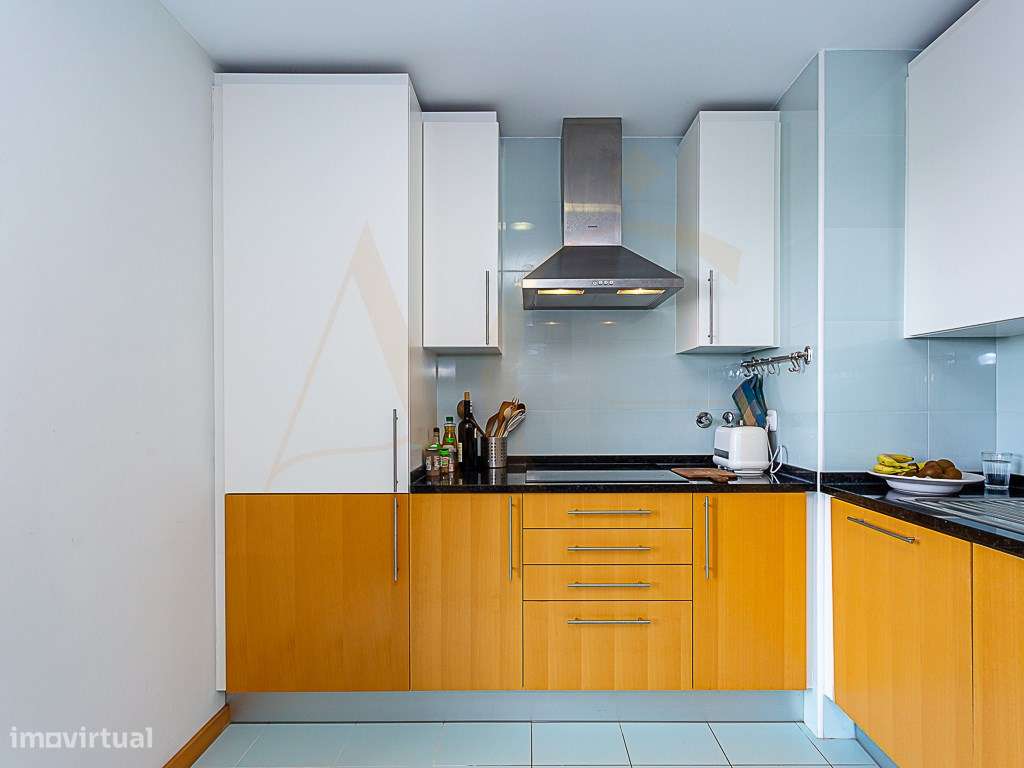 Apartamento T3 em Olhão com vistas incríveis e piscina comum-11