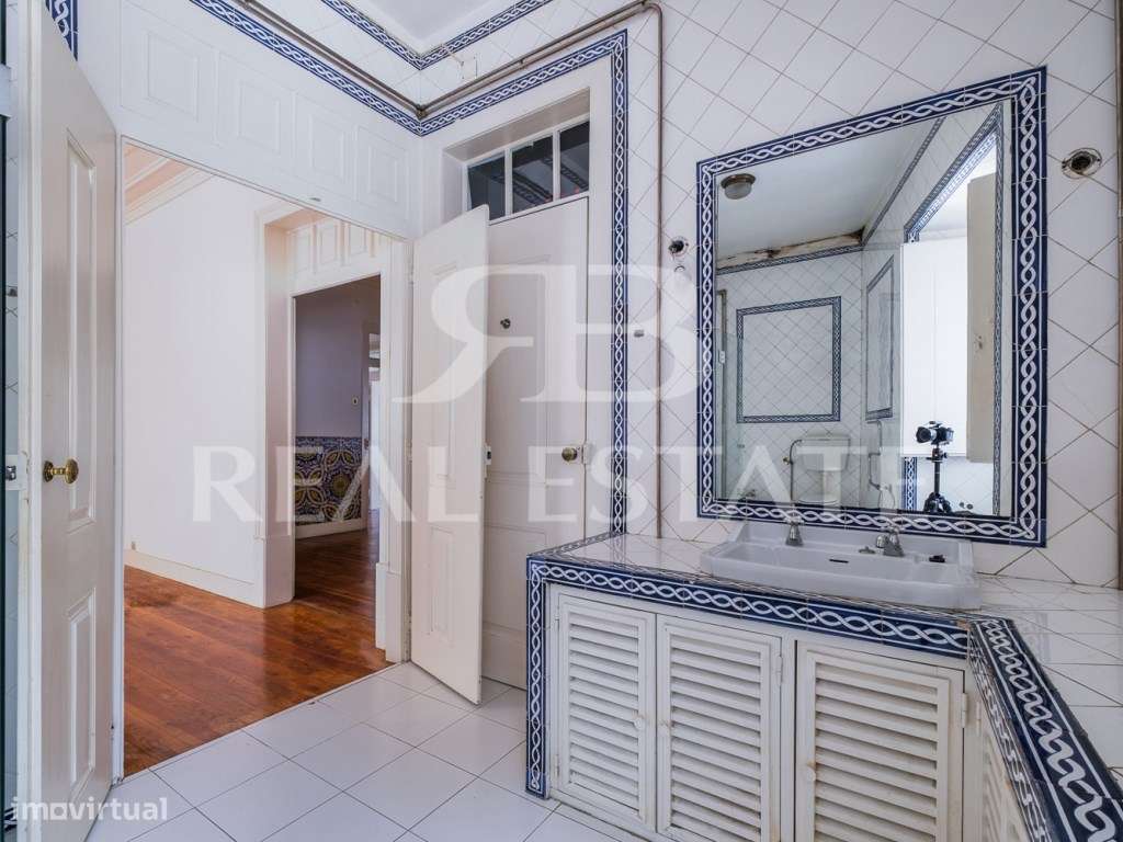 T3+2 na ESTRELA / Santos-o-Velho, centro de Lisboa.-24