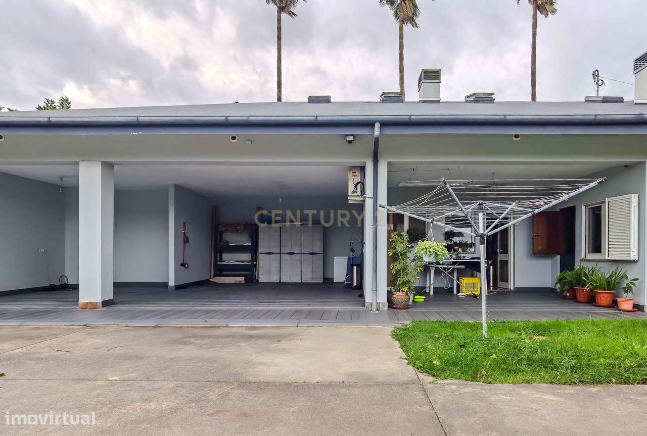 Quinta com Moradia e Piscina na Maia, Porto-12