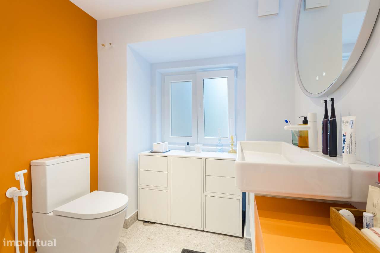 T1+1 renovado na Graça | Cozinha equipada | Pronto a habitar-13
