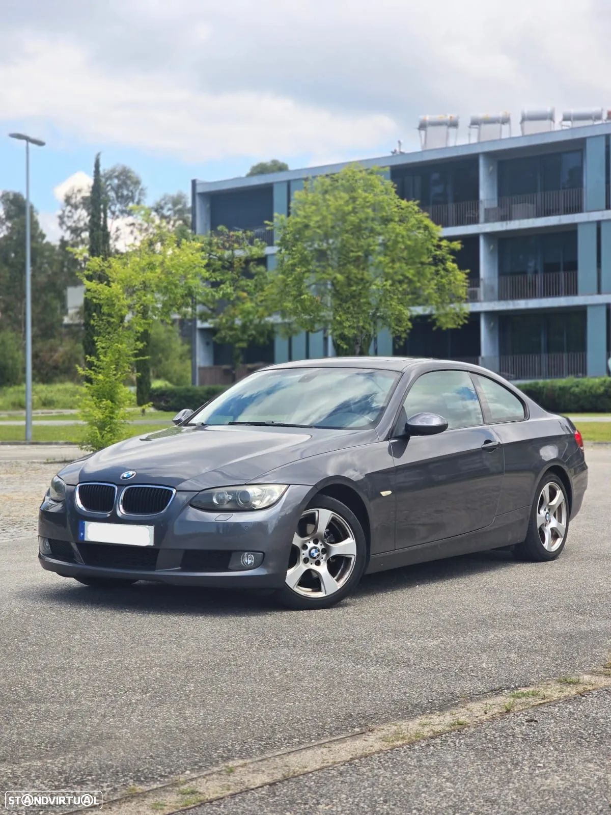 BMW 320 d - 1