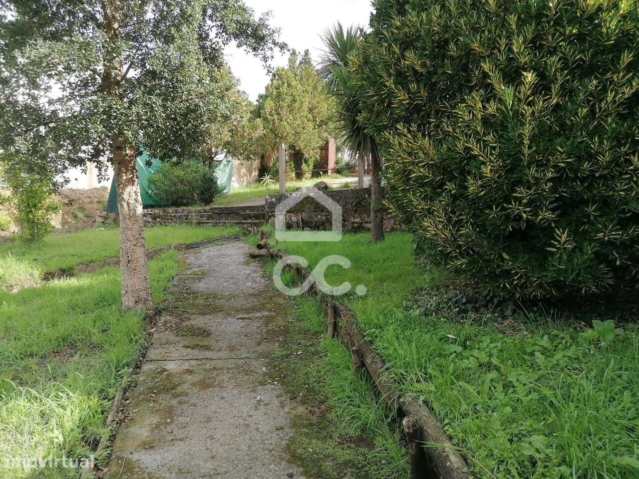 Quintinha de charme com piscina em lote de 7562,60 m² no Cadaval — um-53