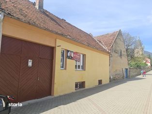 Casa in codlea zona centrala.