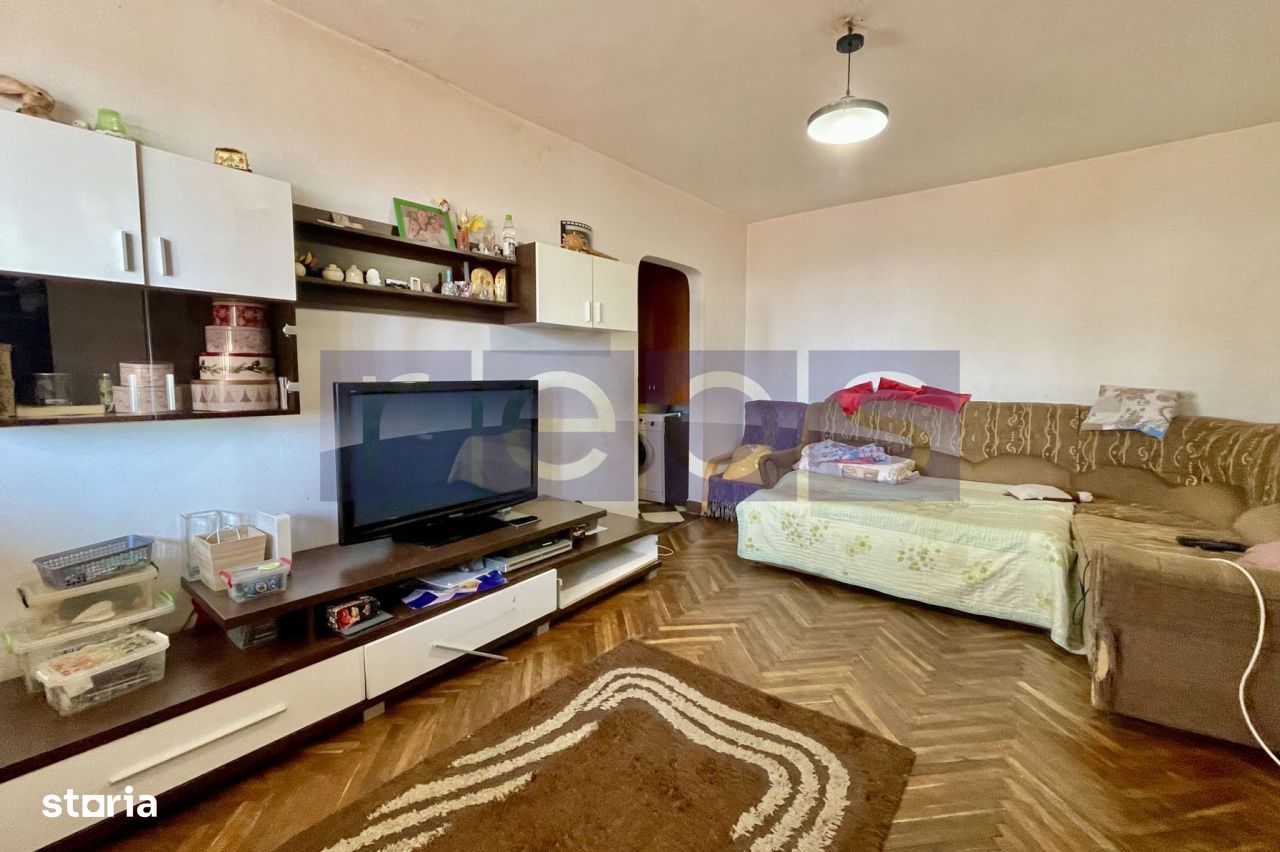 VANZARE 2 CAMERE RENOVABIL + BALCON | METROU 1 MAI