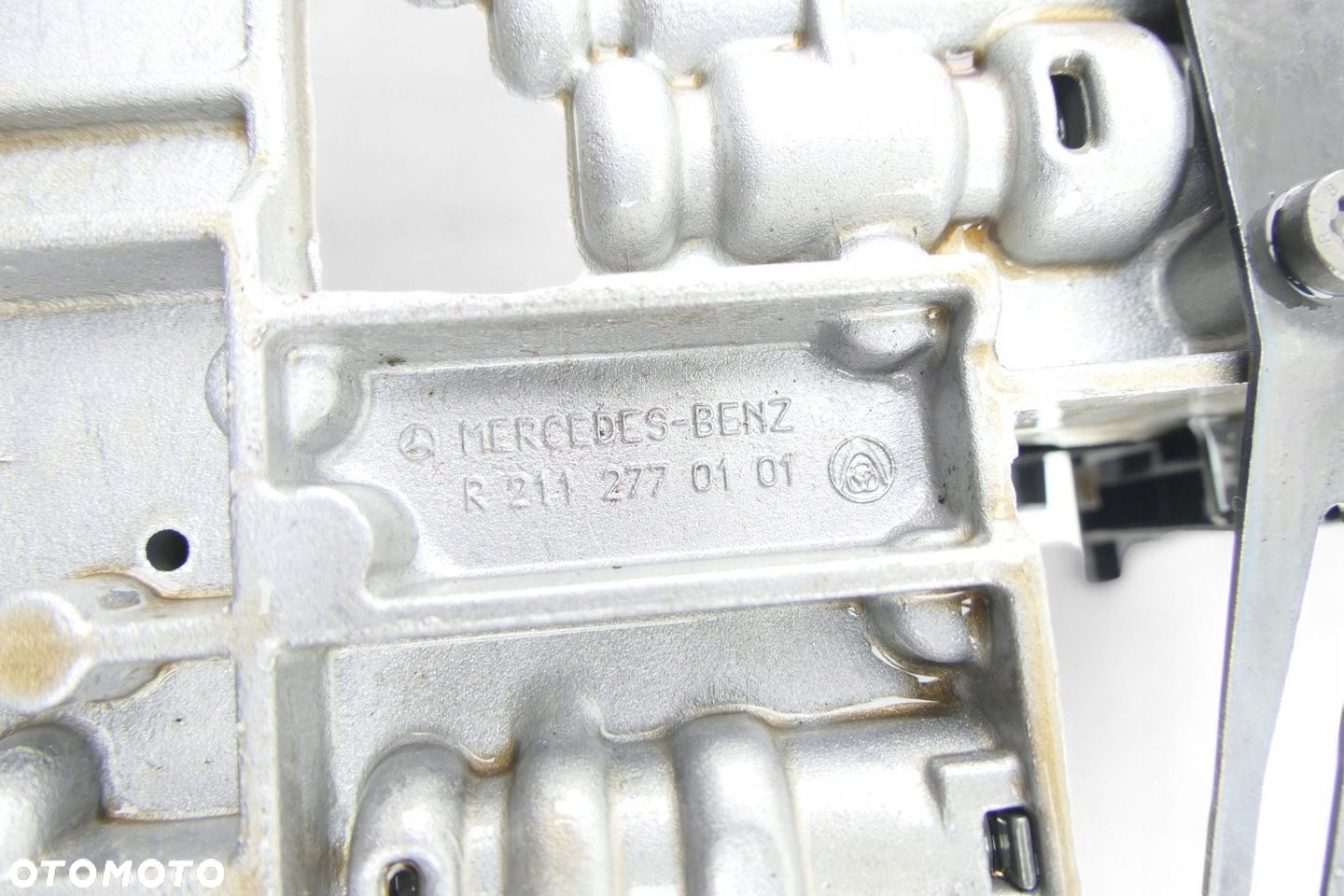 Sterownik Mechatronika Skrzyni Biegów MERCEDES W211 3.2 CDI R2112770101 - 8