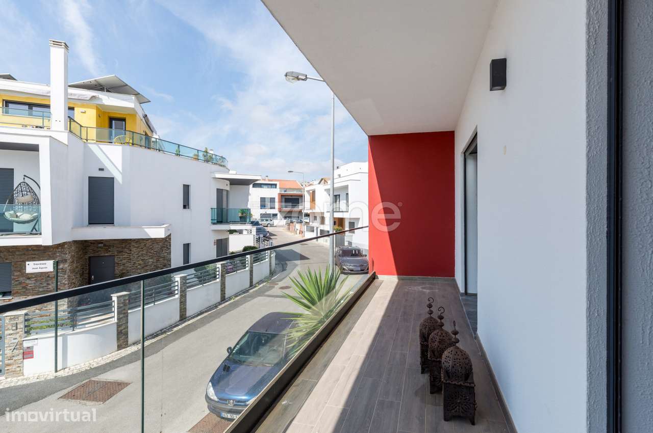 Moradia T4 Bª São Sebastião - Famões-29