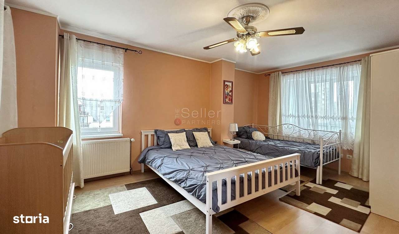 Zona centrala - suprafata generoasa - Imagine principală: 3/19