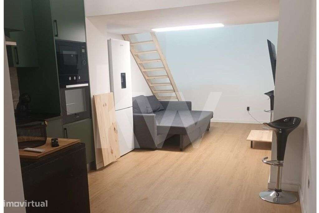 Oportunidade para Investidores: Estúdio renovado mais T0 em Corvos - M - Grande imagem: 3/27