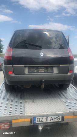 Dezmembram Renault Scenic 1.9 DCI an fabr 2005 - 4