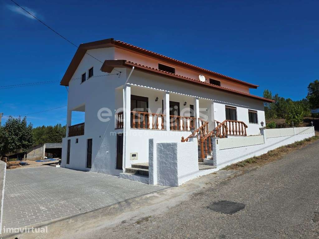 Moradia T3 com Terreno a 2 Minutos do Centro de Tábua - Grande imagem: 3/29