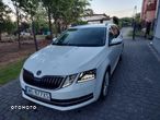 Skoda Octavia 2.0 TDI Style DSG - 3