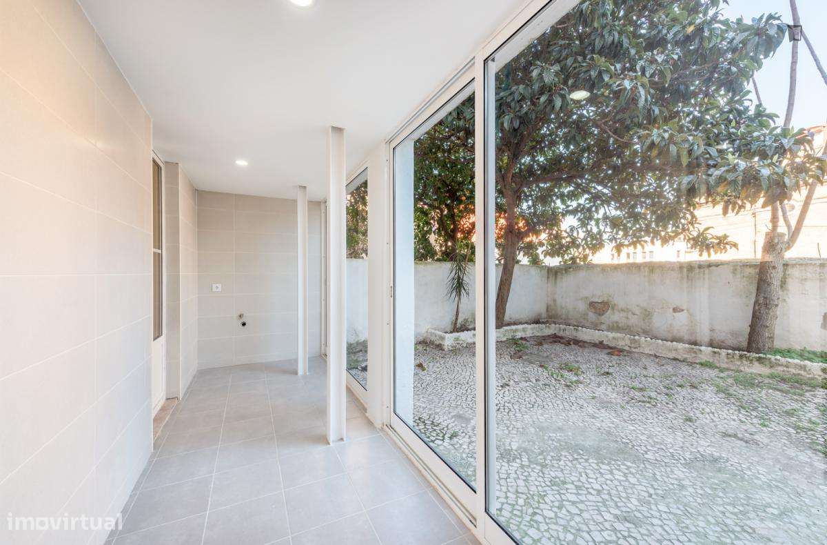 Quarto - localizado em Mouraria Lisbon - Grande imagem: 3/9