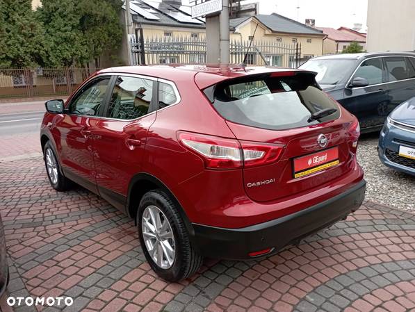 Nissan Qashqai 1.2 DIG-T Acenta EU6 - 6