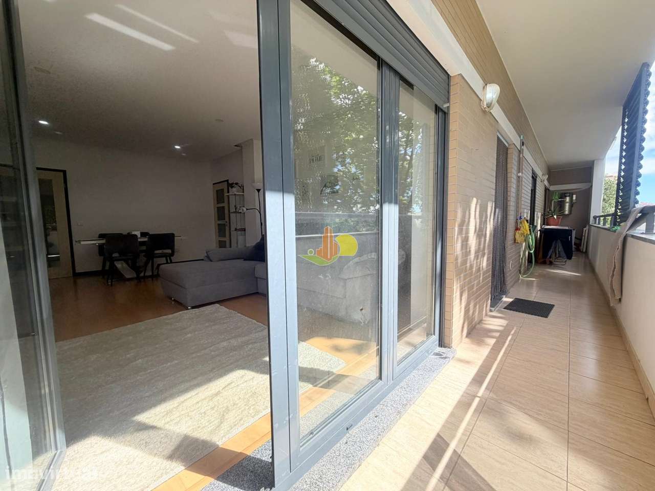 T3 com garagem e terraço-9