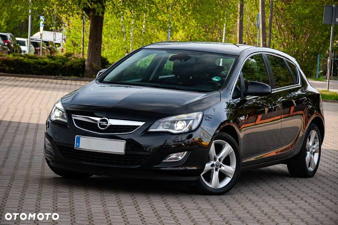 Opel Astra 1.4 Turbo Cosmo - 29