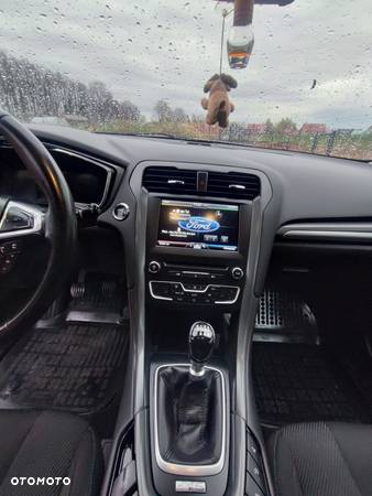 Ford Mondeo 1.6 TDCi Titanium - 17