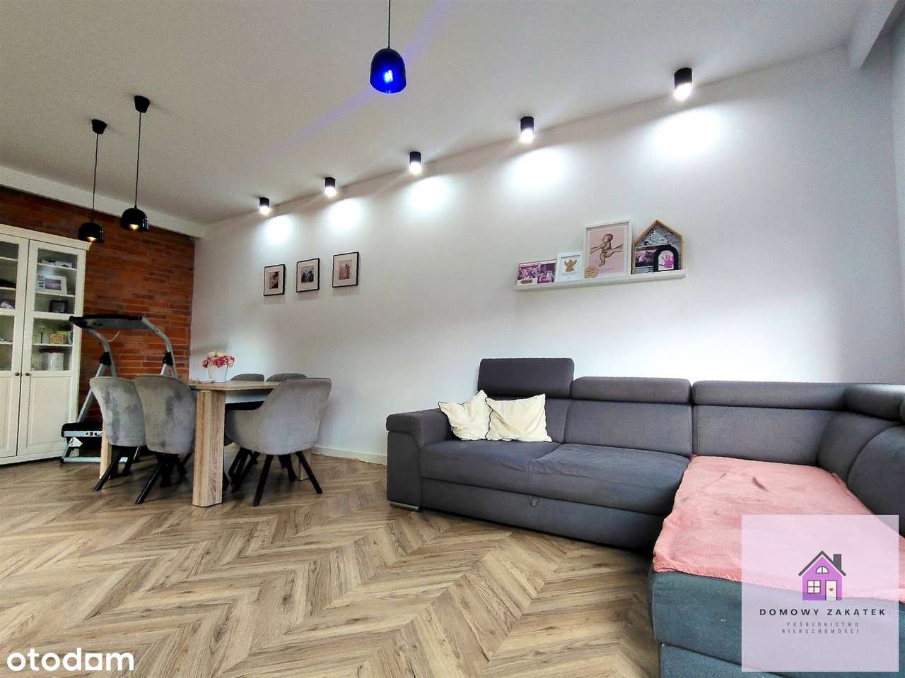 Przestronne, klimatyczne mieszkanie w centrum-7