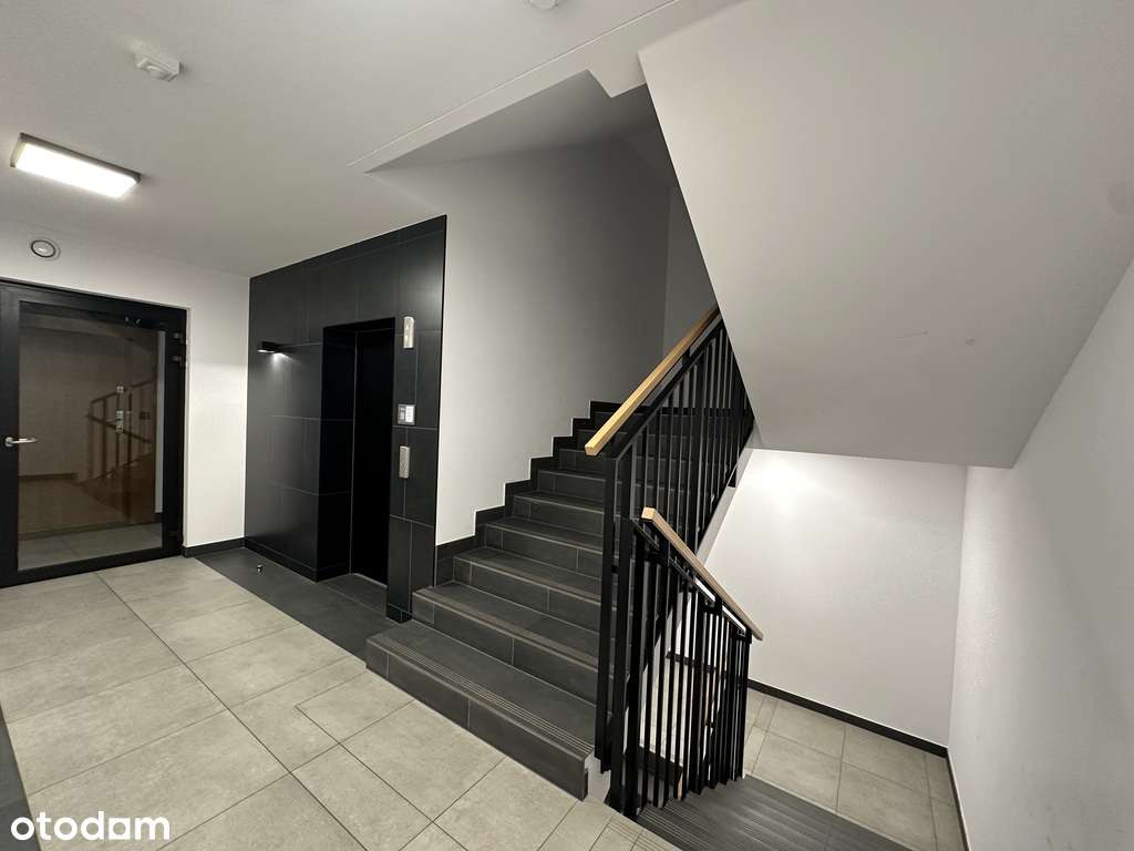 Brynów 3 pokoje odbiór marzec salon 28m-7