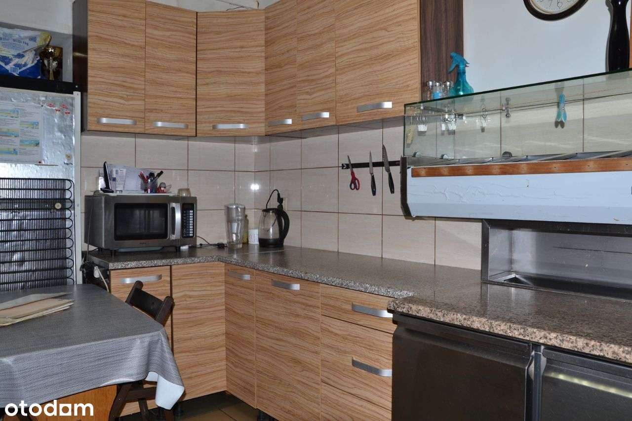 Dom z gotową i prosperującą restauracją!-13