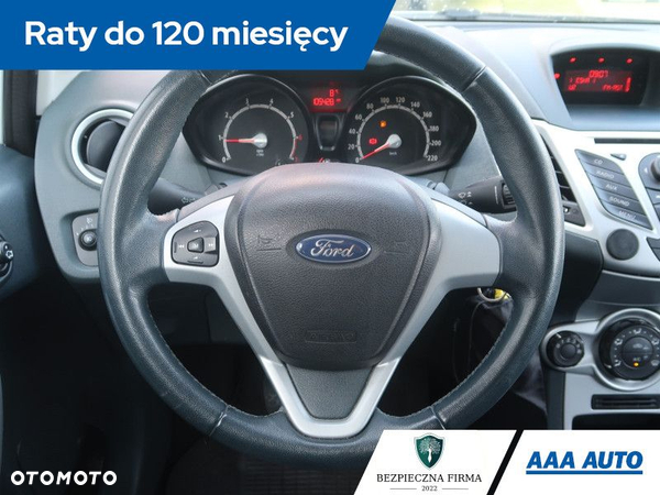 Ford Fiesta - 15