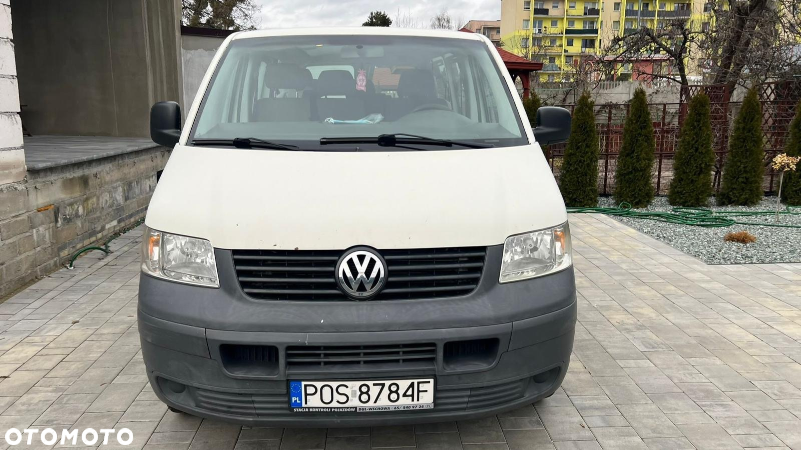 Volkswagen Transporter - 4