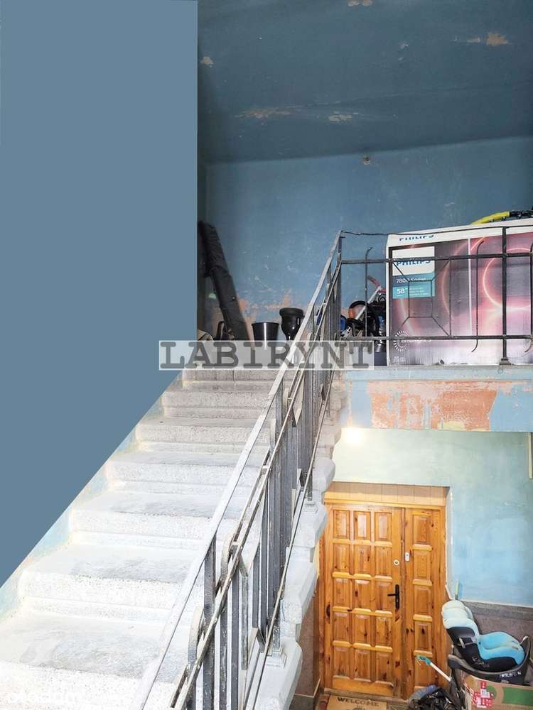 Centrum, wysoki strych, 247m2, 5 m. parkingowych*-3