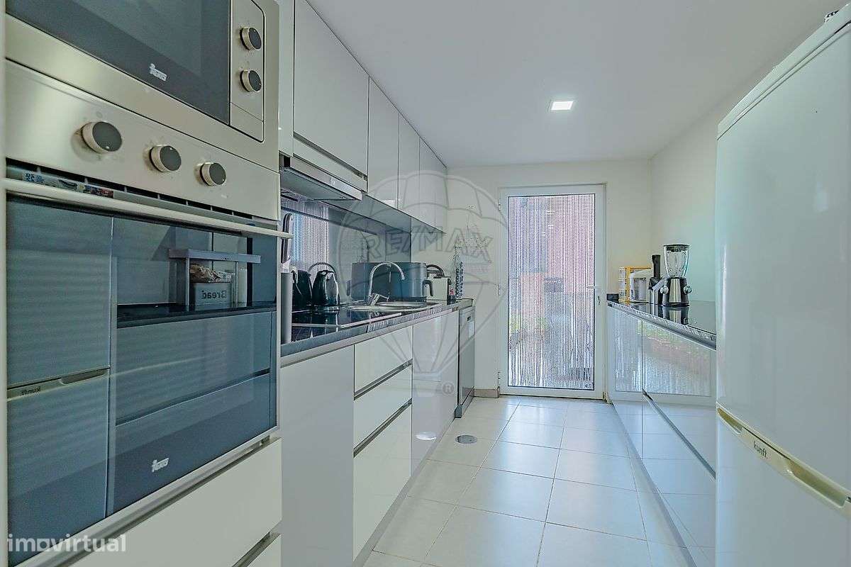 Moradia T2 para venda - Grande imagem: 3/32