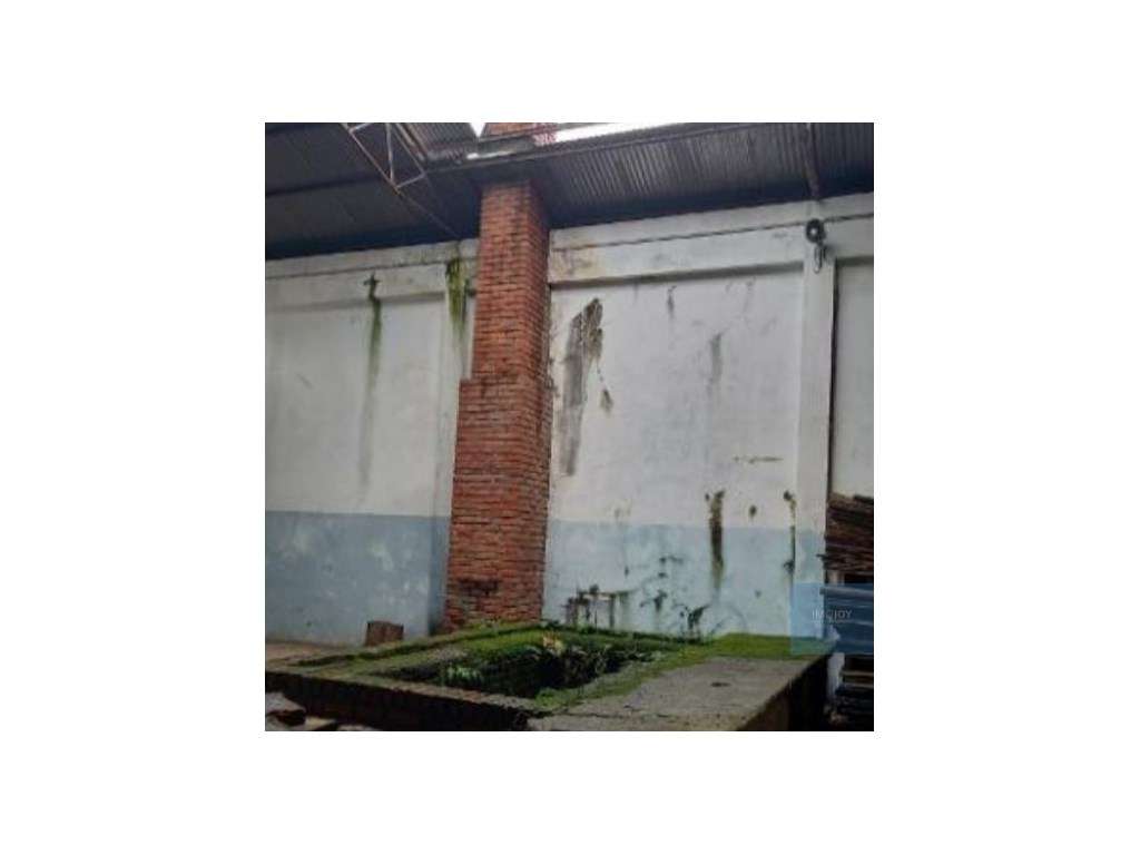 Armazém em Santa Maria da Feira-11