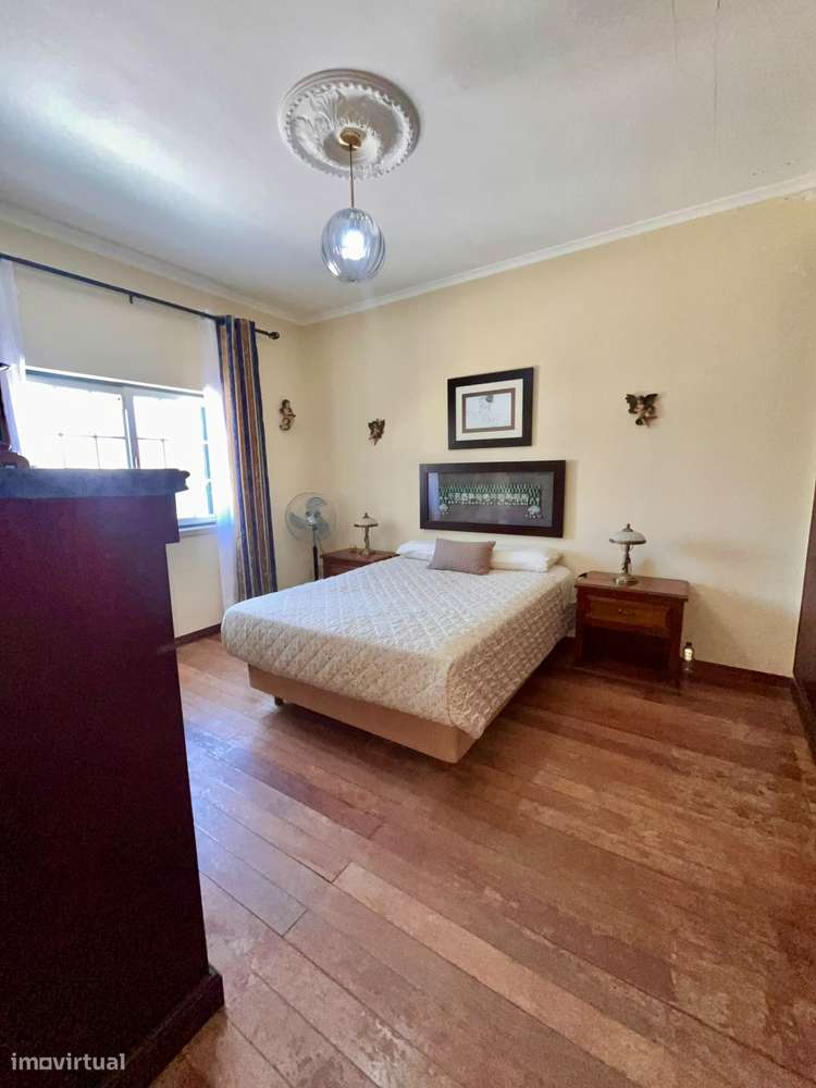 Moradia T2+1 com piscina em Salvaterra De Magos.-21