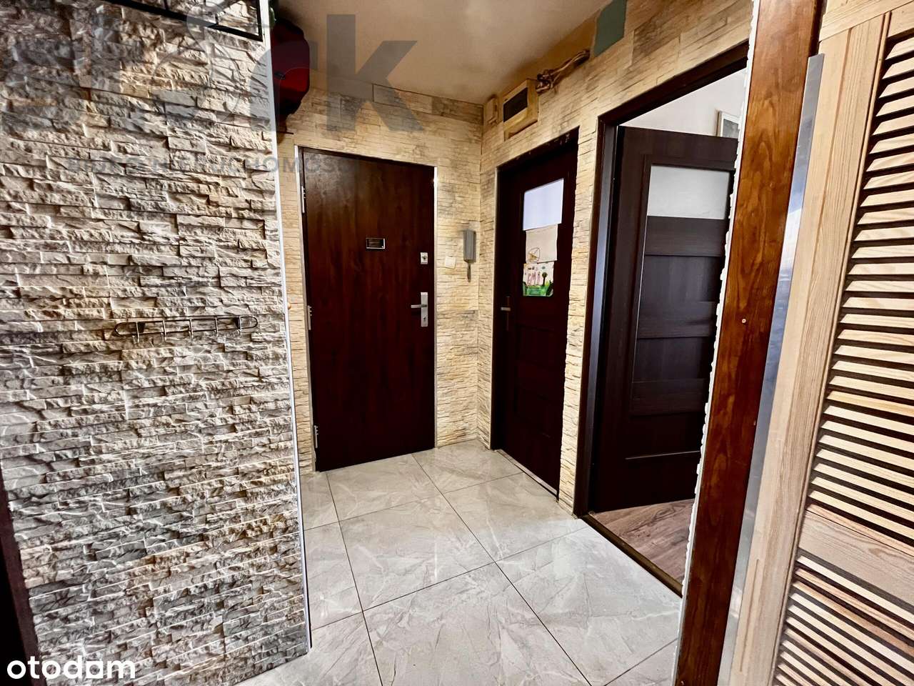 Milanówek 3-pokojowe mieszkanie+balkon+piwnica-8