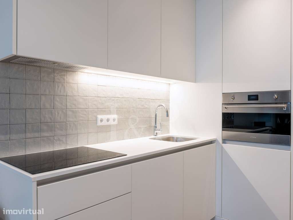 Apartamento T1+1 espaçoso, no Porto - Grande imagem: 5/33