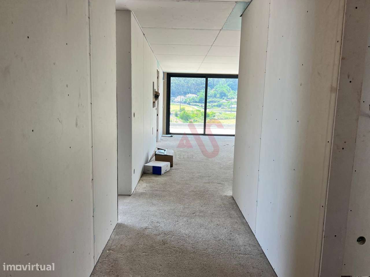 Moradia Térrea T3 com Piscina | Nova | Leitões, Guimarães-28