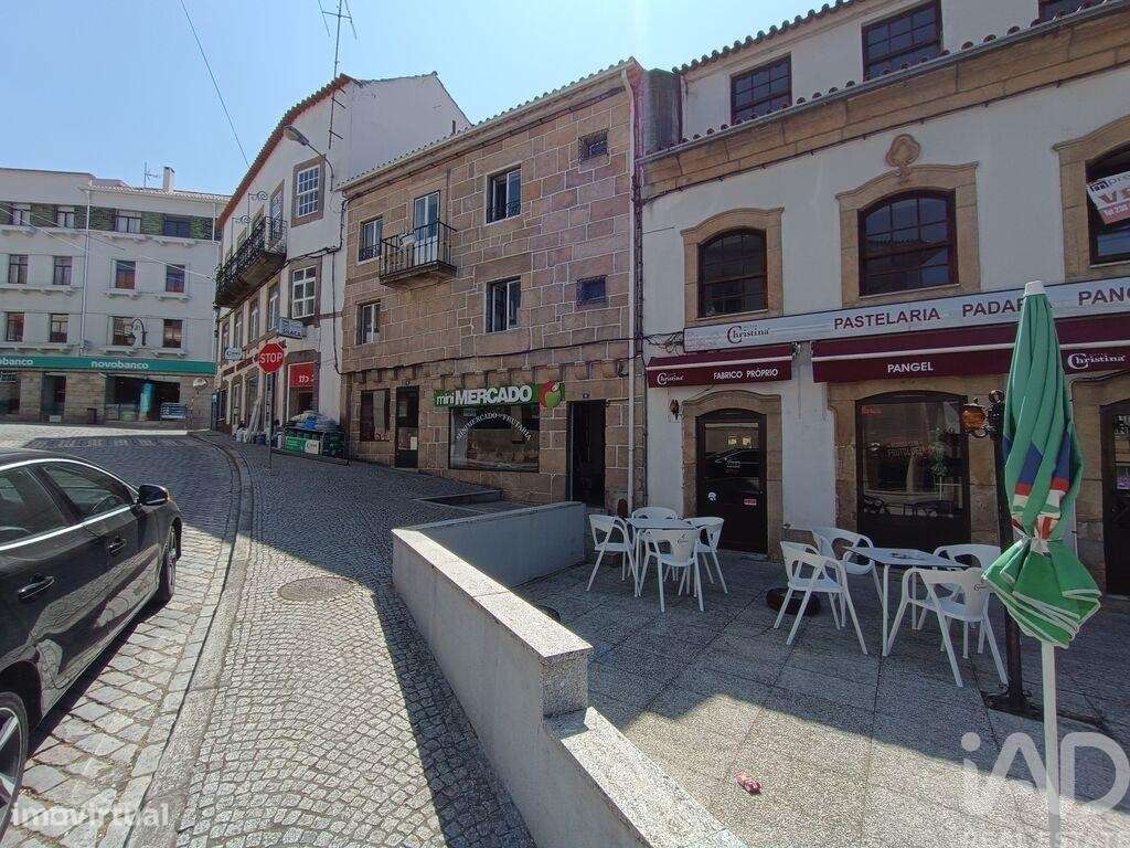 Prédio T6 em Gouveia de 240,00 m2 - Grande imagem: 4/22