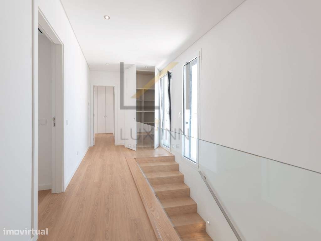 Moradia T4 isolada - Construção Nova-44