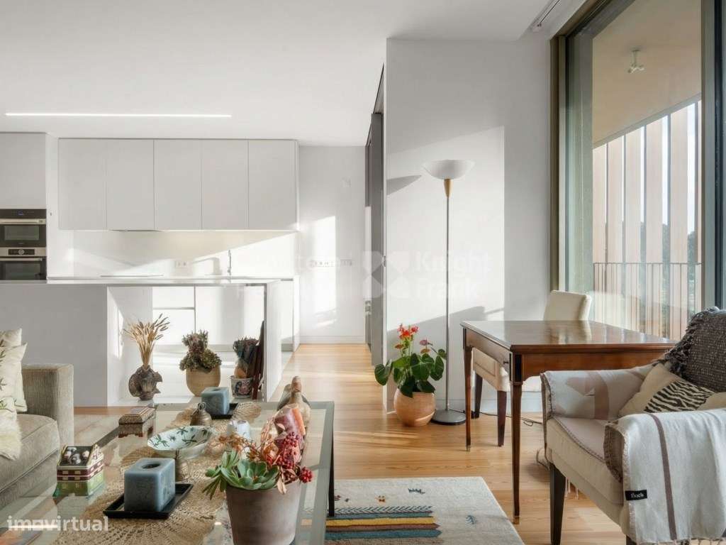 Apartamento T2 com varandas e garagem, Cascais-8