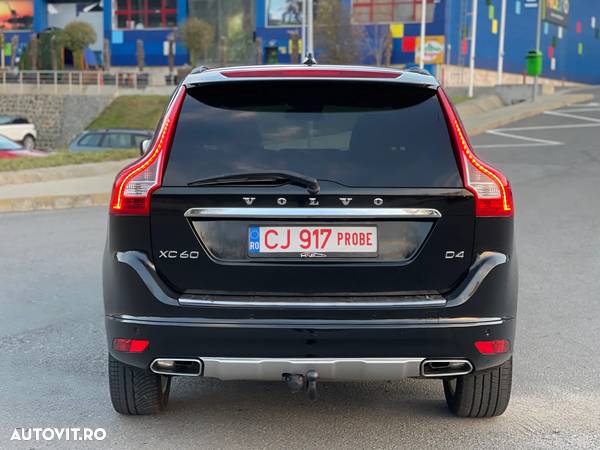 Volvo XC 60 D4 Geartronic Summum - 36