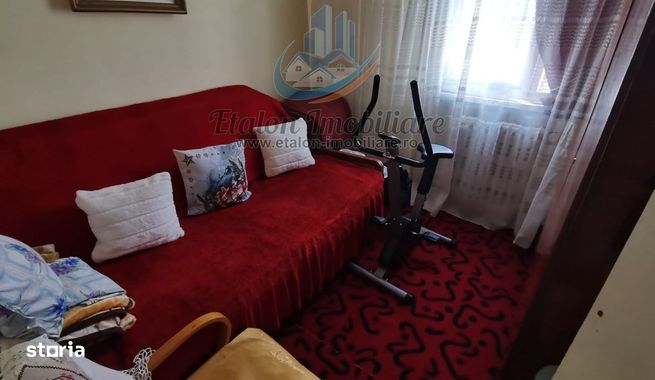 Apartament 3 camere, etaj 3, Piata Darmanesti